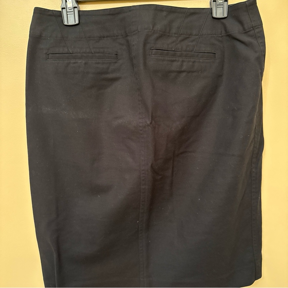 Ralph Lauren Blue Label Black Skirt with Gold Accents - Picture 6 of 6